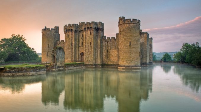 رحلة إلى أهم القلاع التاريخية في المملكة المتحدة سفر حول العالم